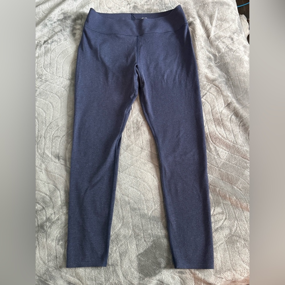 Uniqlo Navy Leggings